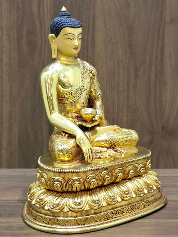 Angled view of the Shakyamuni Buddha statue showcasing the depth of the 3.19kg solid copper casting and serene profile.
